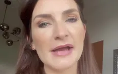 Хороший нежный SPH напоминание для маленького клитора хуя белых неудачников
