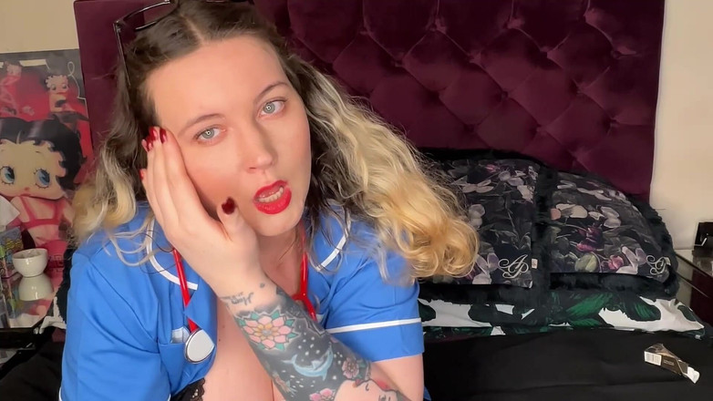 MissFFW: Kouřící sestra má kašel