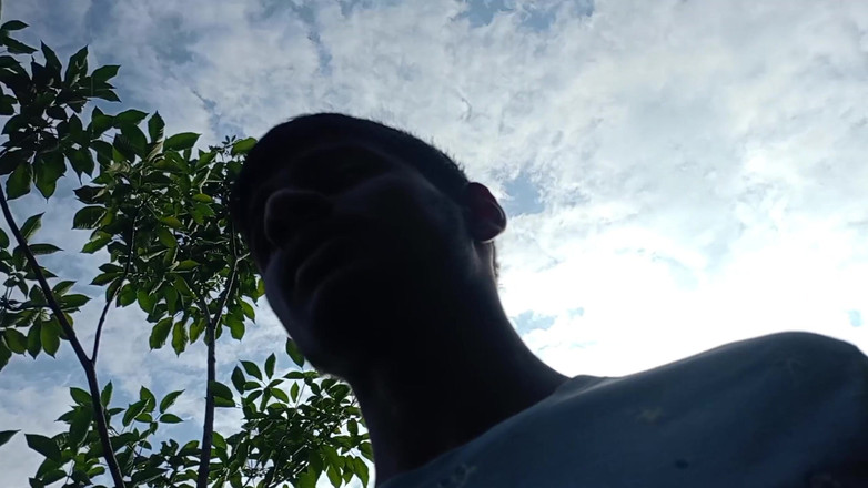 LinearOrnament35: Vlog - sacudidas sexuales hace que el pene más largo