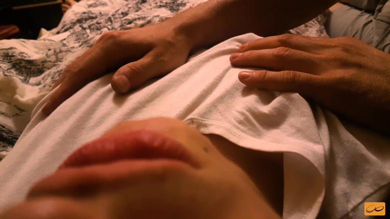 Unlimited Orgasm: Ejaculez foarte tare când îmi linge sfârcurile - Unlimitedorgasm