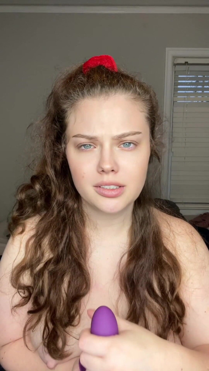 Dirtysecret: Matrigna Punto Di Vista: Confrontando L'enorme Cazzo Di Tuo Padre...