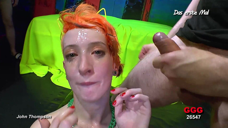 Fuck Cumshot Party: Ggg John Thompson - Party!! the Young Slut Does It for...
