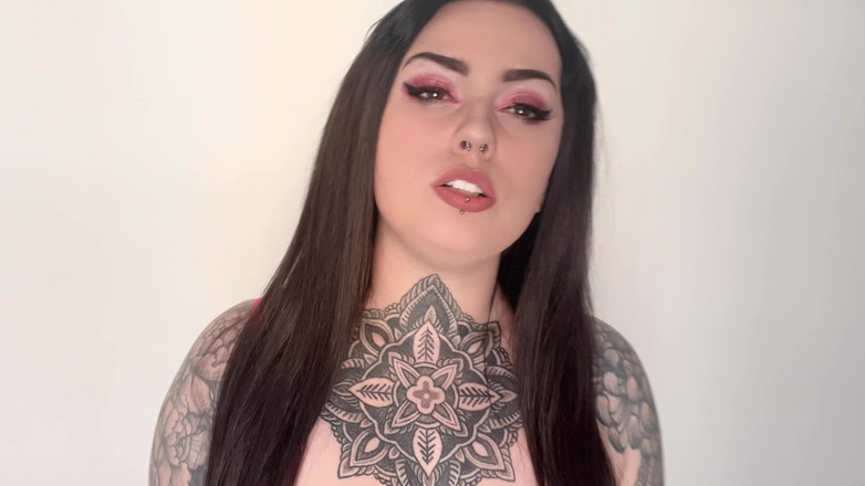 Miss Valentina: 10 motivi per cui sono meglio della moglie