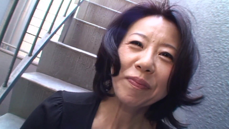 Japan Lust: Oma japanische muschi vibe gespielt und geknallt