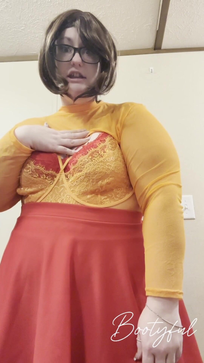 BellaBlast: Burps and Farts Compilation