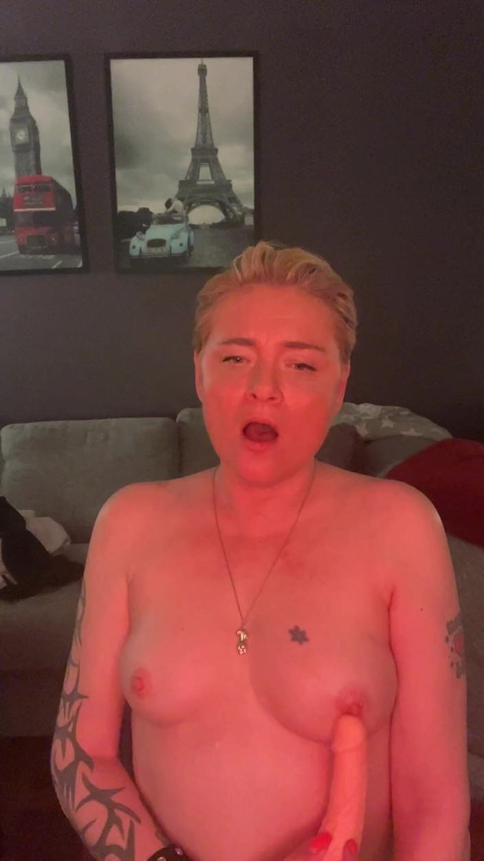 Secret cindy: गांड चुदाई और चूत का खेल