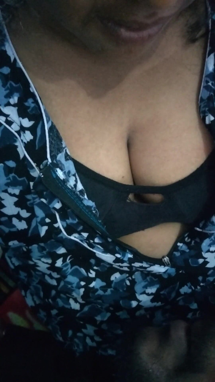 Benita sweety: Akka Thambi Milk Feeding Hot Tamil Talking