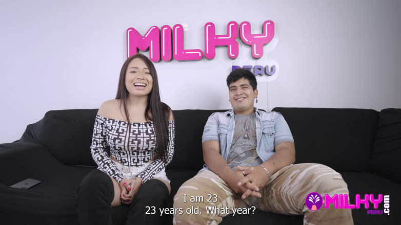 Milky Peru: 3 fanoušci šukají svou oblíbenou herečku s velkým zadkem