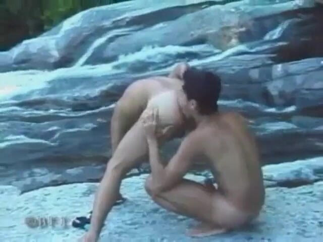 Just Boys: Falls e palle 9
