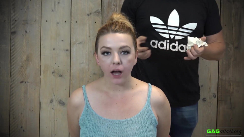 Gag Attack: Stardust - maikrophom tep gala ghontna