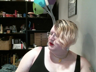 Roxxie rae page: Wyvernsvault Rozbalení