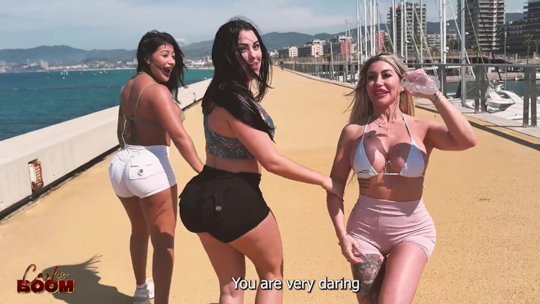 Carla Boom: Wanita Colombia dan Sepanyol mengongkek zakar besar orang asing - Carla...