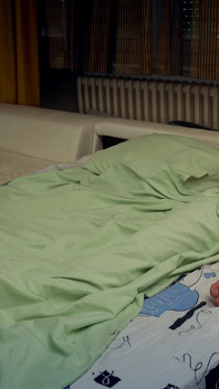 S1 Ep1: Stiefmutter Teilt Bett Mit Stiefsohn in Hitze - Dampfende Nacht!