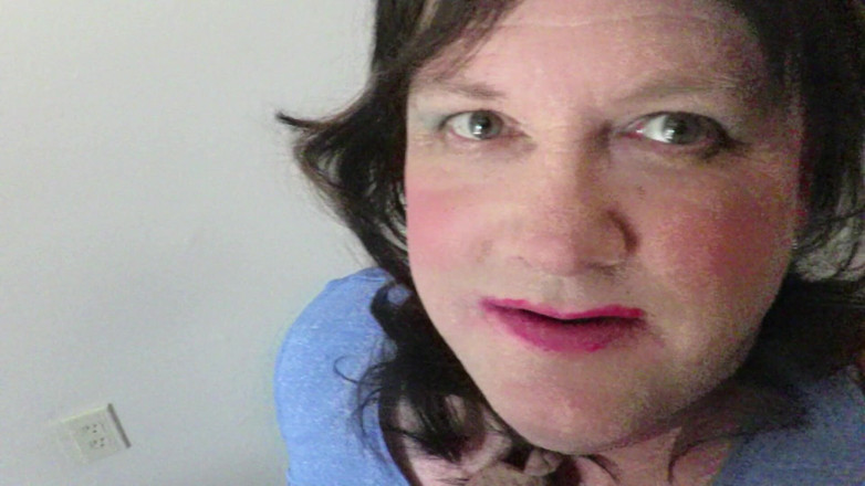 BBW nurse Vicki adventures with friends: Oh geen Brittney is gevangen, een arme jonkvrouw in nood