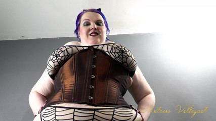 Mxtress Valleycat: The Dollmaker
