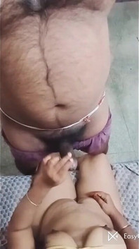 ป้าเดซีอินเดียหน้าอกใหญ่