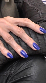 Mis uñas azules los debilitan a todos, JOI arruinó el orgasmo, Lady Victoria Valente