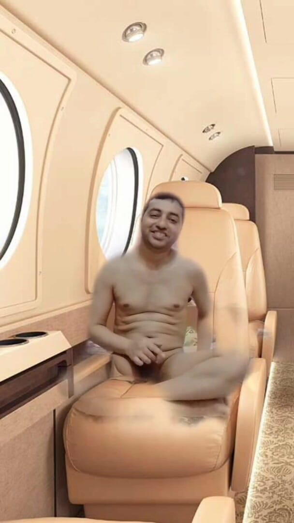 Cute & Nude Crossdresser: Nude boy masturbation on seat of the virtual Air plane.
