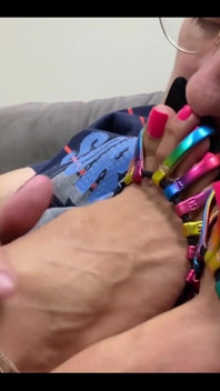 Tricks Foot Fetishist Seduces