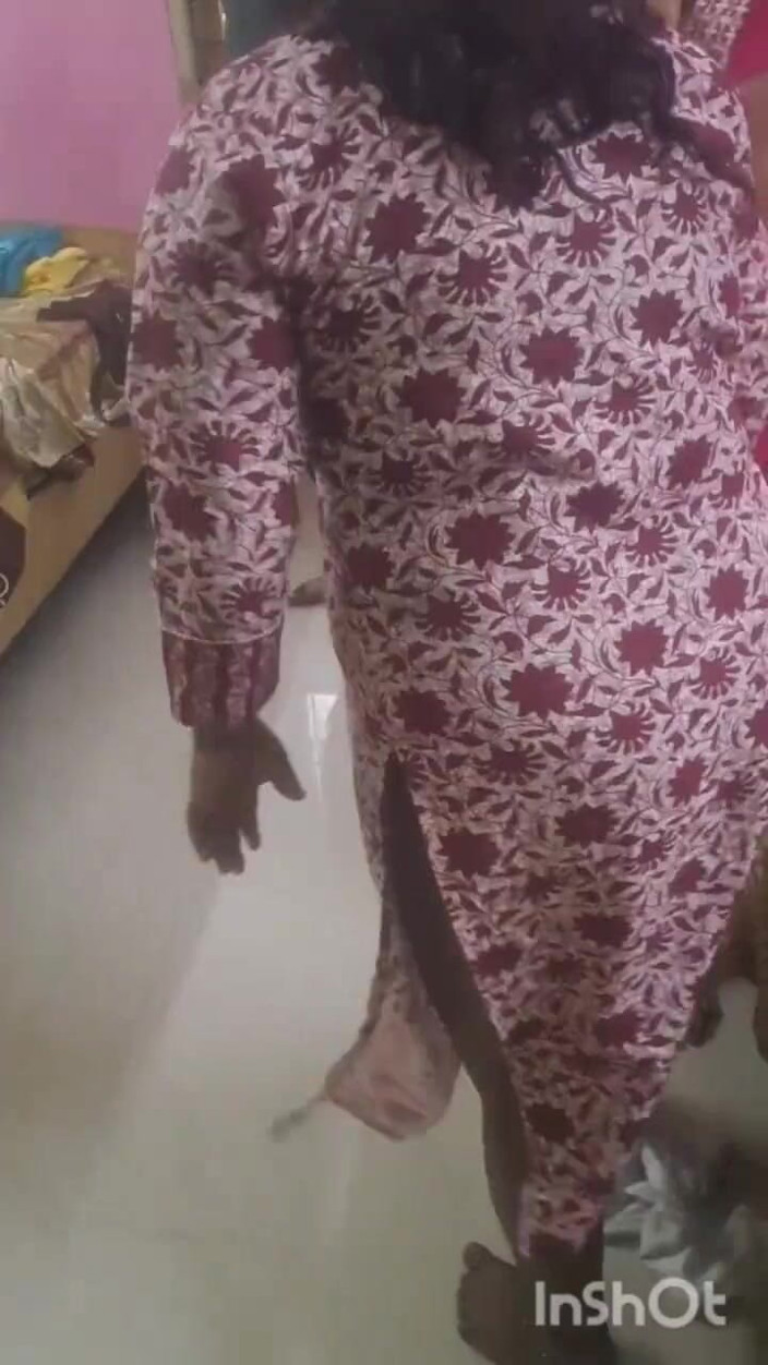 Benita sweety: Edepsizce konuşan seks üçlü grup seks ateşli