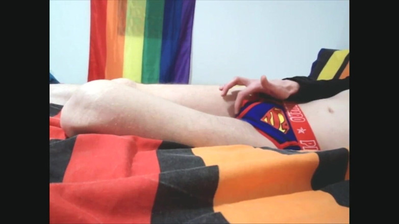 Custom Videos: Hraní ve spodním prádle Superhrdiny s výstřikem
