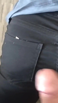 마른 험핑 쪼이는 작은 거품 엉덩이