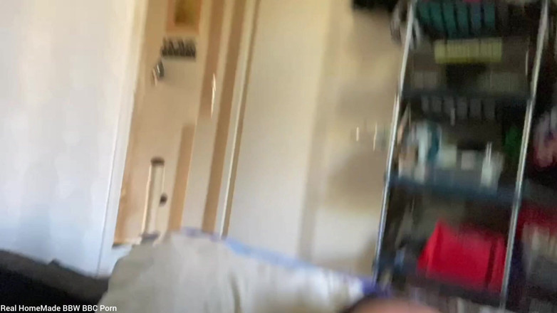 Real homemade BBW BBC porn: Bbc anální trénink sólo dildo anální masturbace