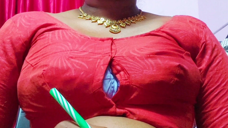 Desi Mohini: Indian Desi Couples Love with Full of Sex Video