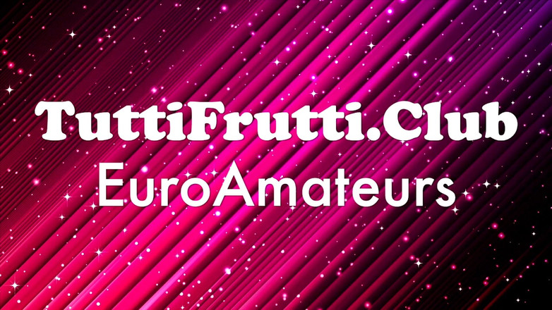 TuttiFruttiClub: Fisting dans un club public