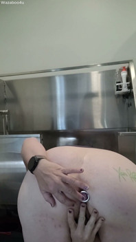 Using a Shower Head at Work to Make My Pussy Cum for You
