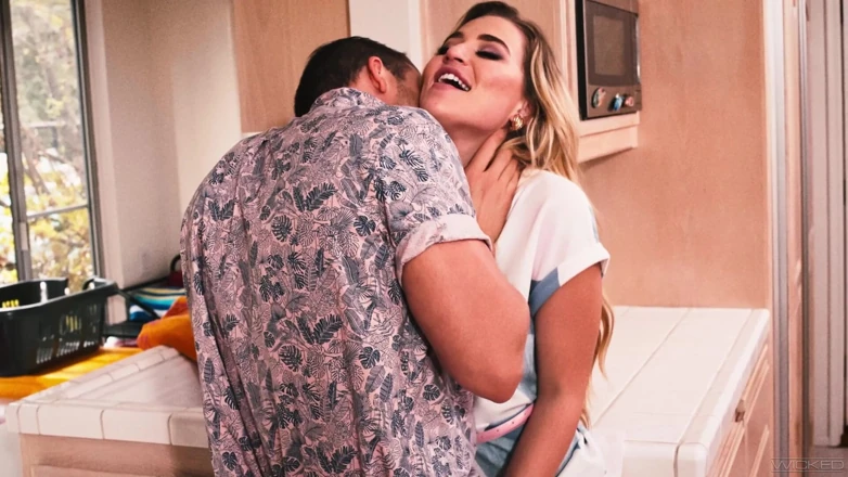 Teen Step Sister Mila Wants to Suck It