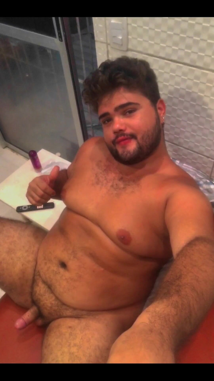 VEN1CIU: Young Bear