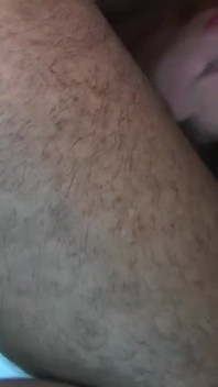 Gangbang rucha się z mamuśkami Monicą i Alice 1