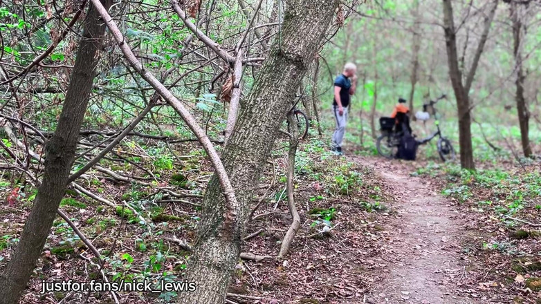 Nick Lewis: Tief im wald gefickt - cruising schlampe bekommt seinen arsch roh