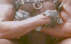 Black mature kinky muscle: 1부 근육 새아빠 그물망 바디수트 젖꼭지 플레이