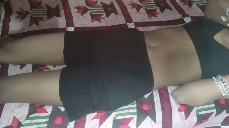 Sexy Shreya studio: 바람둥이와 섹스하는 핫한 인도 마을 마누라