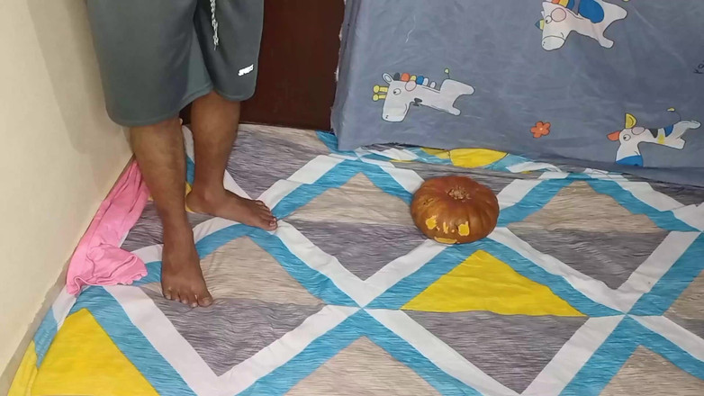 Queenrima: Especial de Halloween xxx india devar, juego de rol, video...