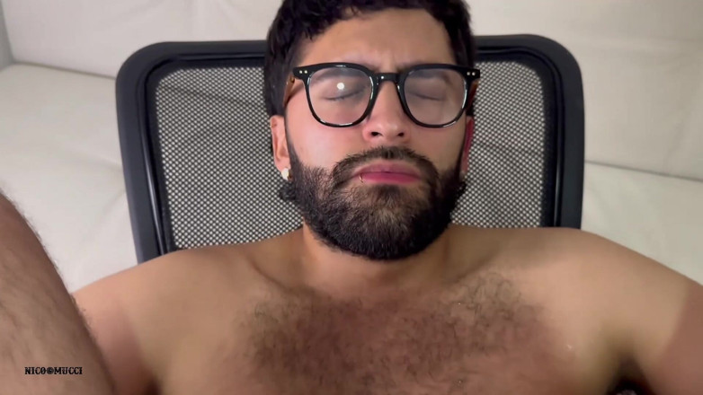Nico Mucci: Mi Novio a Pelo Y Hacer Que Se Corra Dos...