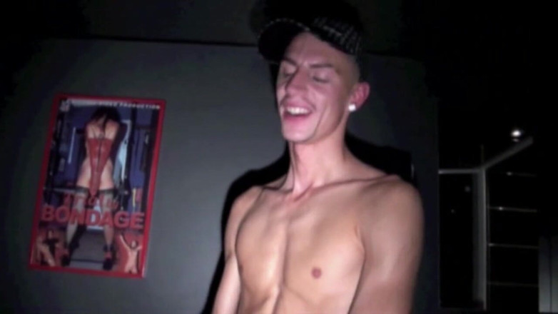 CASTING PORN AMATOR: Fund negru futut de o pulă arabă xxl