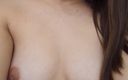 Georgia Beli: मेरे स्तनों का मजा लें