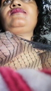 Ep4 - india madrastra encontró la cámara de hijastro y ella se desnuda