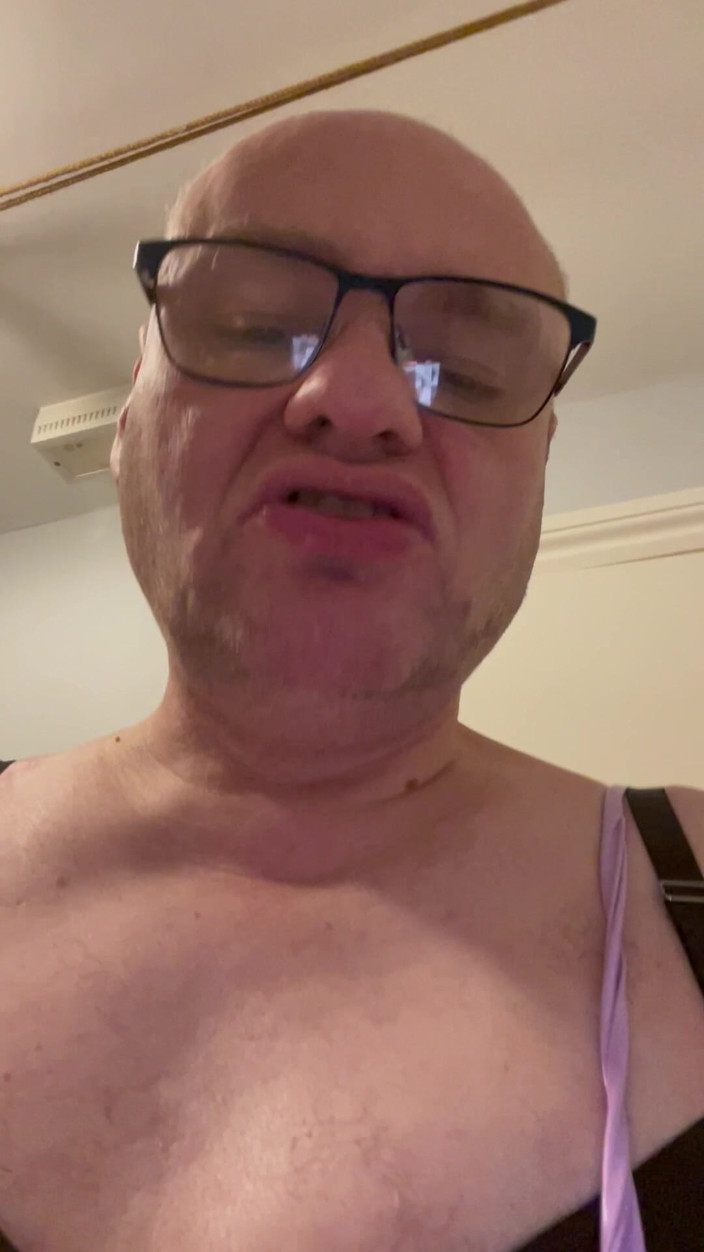 Horny cross dressing: So Desperate for It Guys
