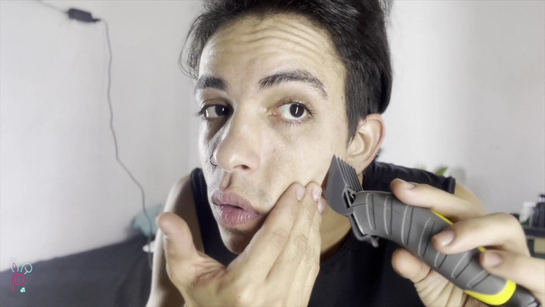 Isak pervert: 一周没有自慰，我的牛奶非常满，观看独家视频