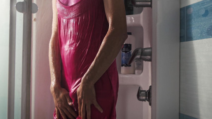 Sorona: Sissy teasing in the shower