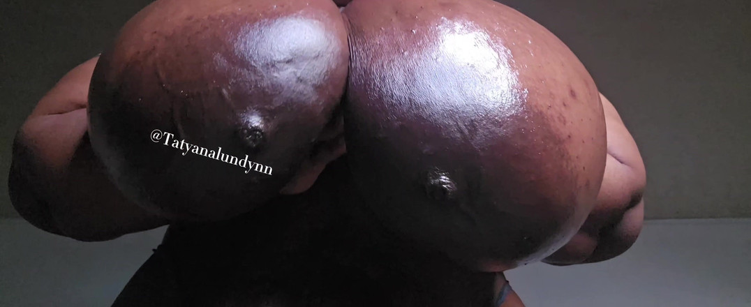 Tatyana Lundynn: My Tits 2 Heavy 2 Rukojeť