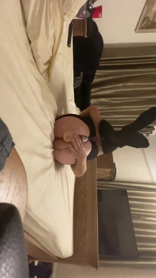 Danielles panty Den: Mijn strakke poesje neuken