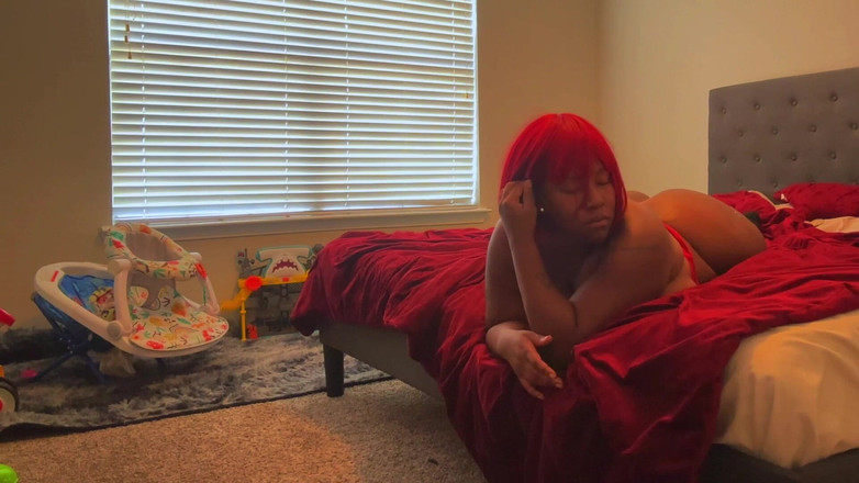 Exclusive Dirty Diana: Kurze rote haare mit einem großen, fetten, saftigen arsch