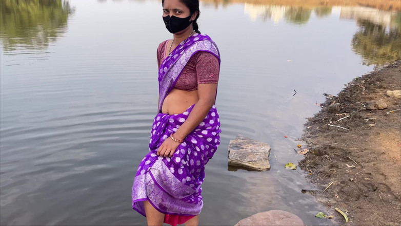 Raniki chut: Desi Piękny Bhabhi na zewnątrz prywatny seks pełny hindi audio