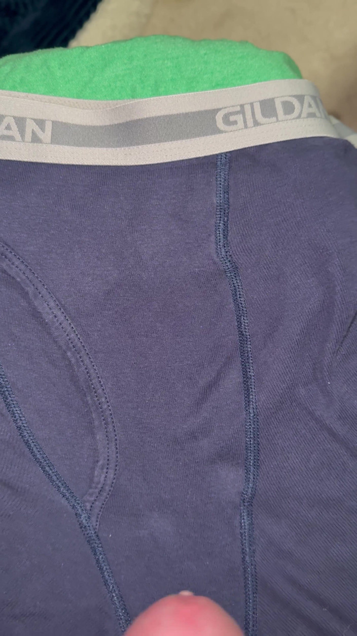 CumDaily: Cum on Underwear Boxers