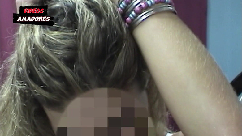 Amateurs videos: Gioco con la moglie bionda del vicino